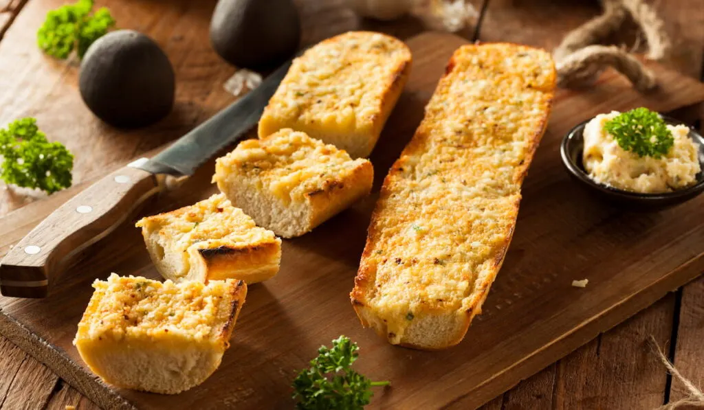 Cheesy Garlic Bread